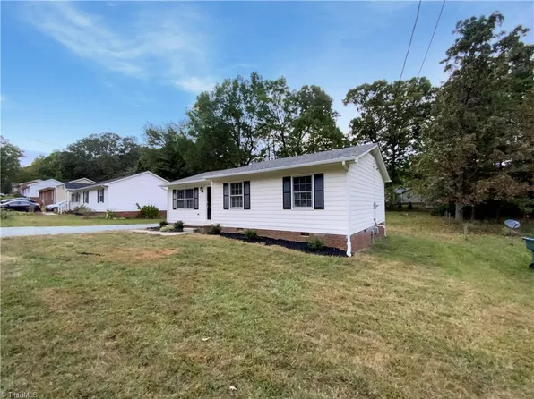 709 Broad St, Gibsonville, NC 27249