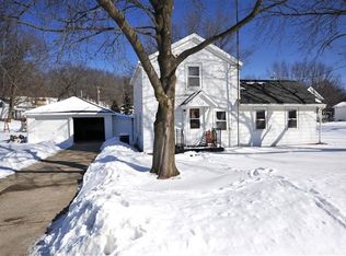 113 Dunlap St, Rio, WI 53960
