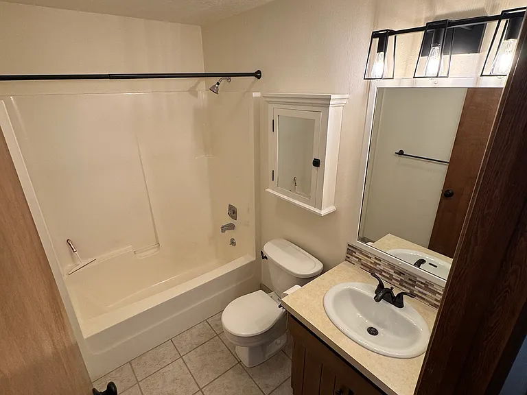 3134 S Gekeler Ln — Photo 12