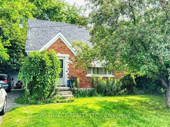 46 Edna St, Kitchener, ON N2H 2E3