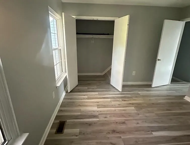 7927 Foxcrest Ct #7927 — Photo 20