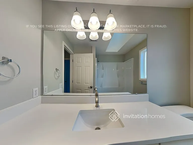 1517 201st St E — Photo 18