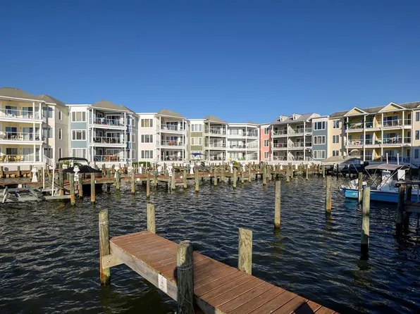 6321-313 Captains Ln, Chincoteague Island, VA 23336