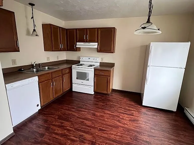8120 Stadler Ave. — Photo 2