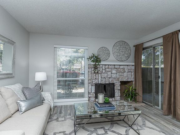 5th image of 7283 Florin Mall Dr APT 1