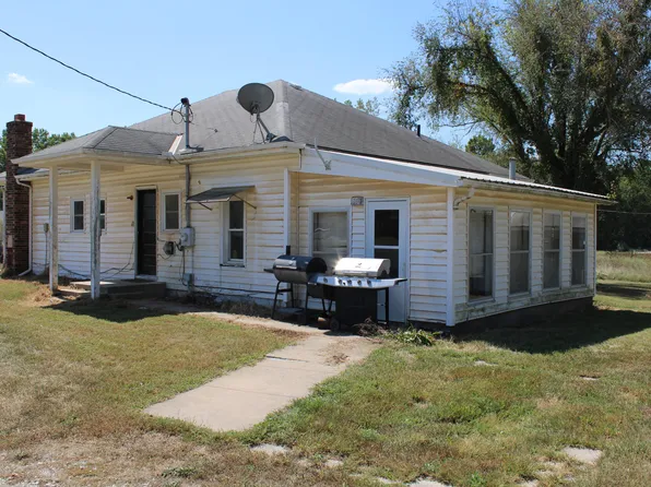 111 H Street, Creighton, MO 64739