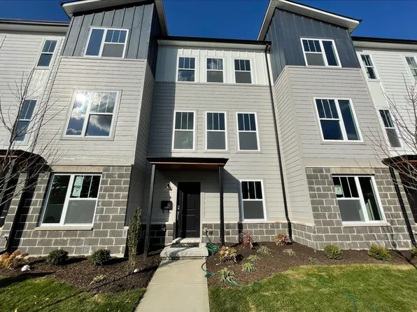 3126 W New York St, Indianapolis, IN 46222