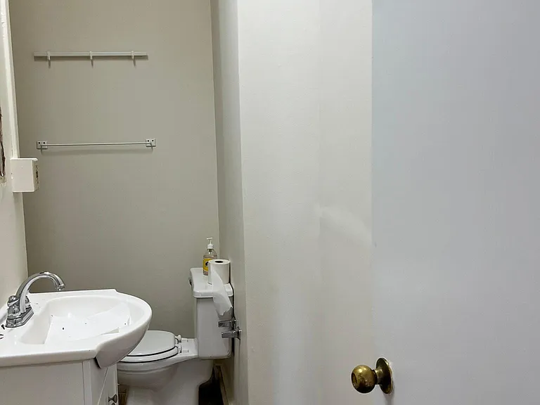 306 State St #3F — Photo 5