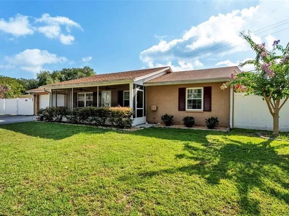 7003 Sheffield Dr, Lakeland, FL 33810