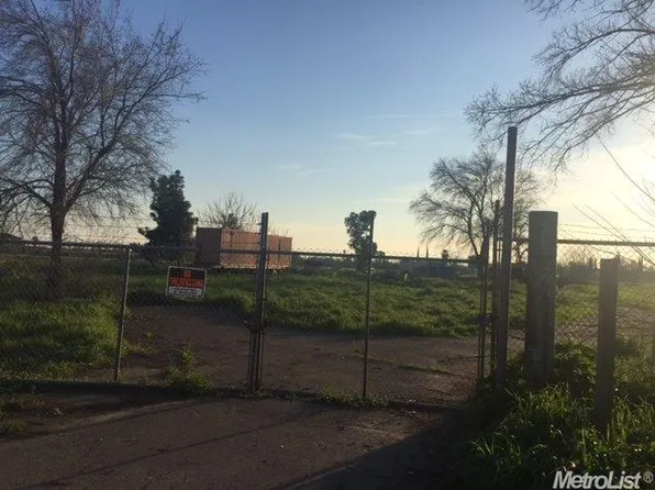 1705 S Mariposa Rd, Stockton, CA 95205