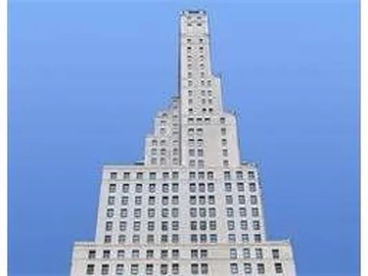 Rented by Douglas Elliman | media 38