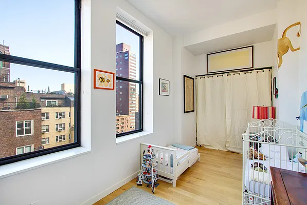 Sold by Compass | media 22