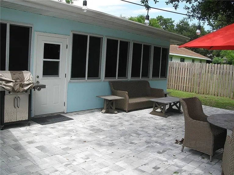 3700 Bay St — Photo 32