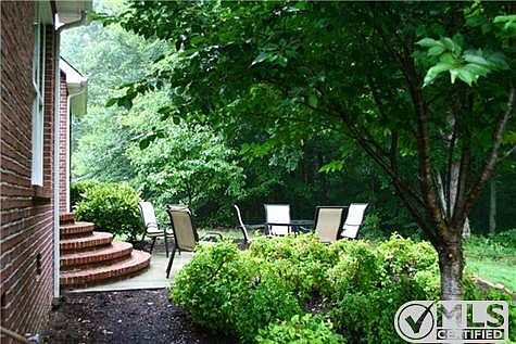 4th image of 200 Caldwell Dr