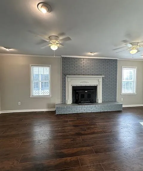 1209 Lawhorn Rd — Photo 15