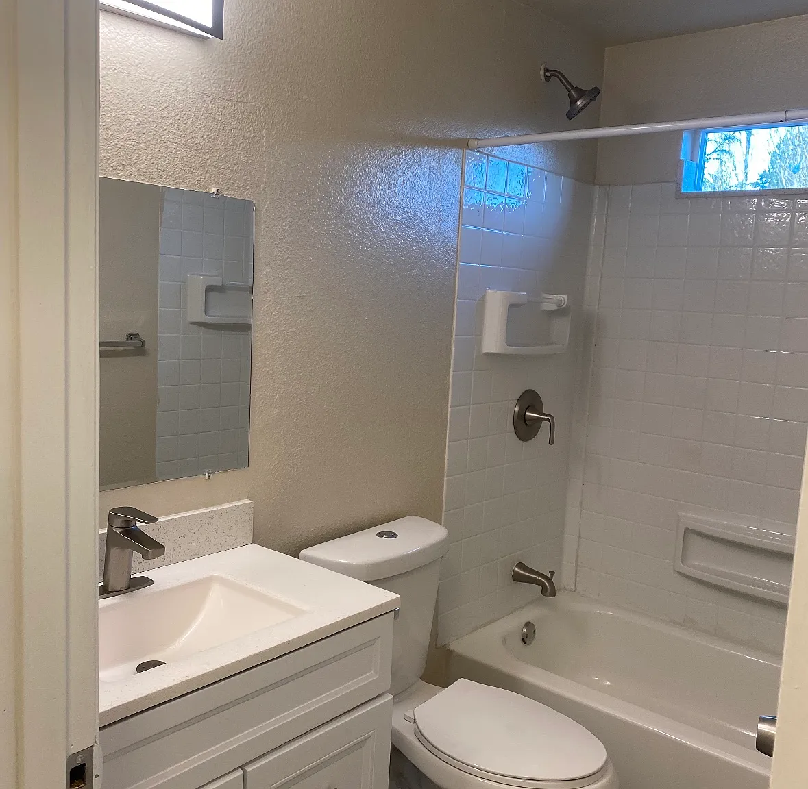 1 bed, 700 sqft, $1,650 — Photo 2