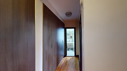 Sold by Thomas Lipovetsky, LREB