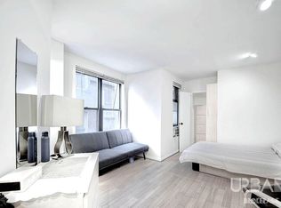 208 Thompson St APT 7, New York, NY 10012