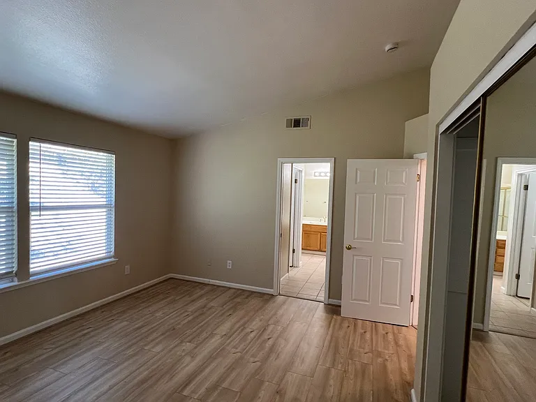 20000 Summercrest Dr — Photo 22
