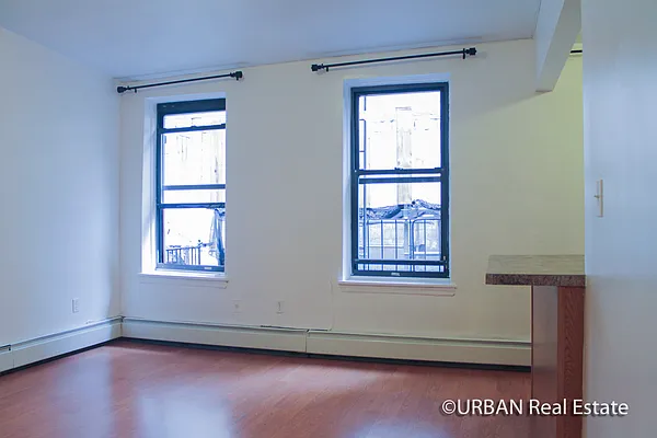 Rented by Urban Real Estate Inc | media 23