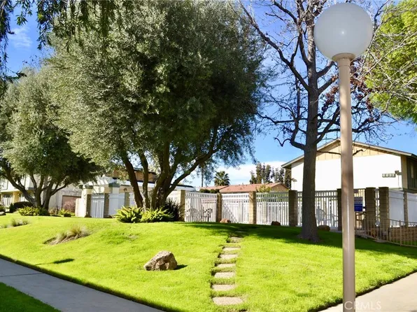 18911 Kittridge St Unit 60, Reseda, CA 91335