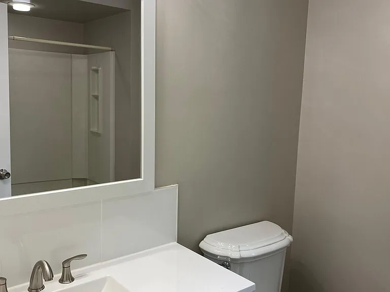 37 Benham St #1 — Photo 14