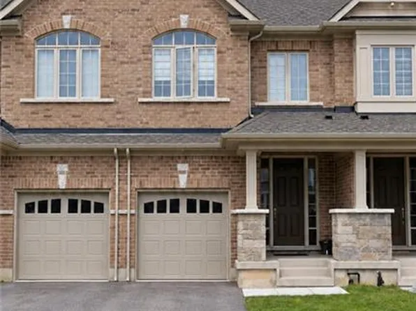 207 Broadacre Dr, Kitchener, ON N2R 0S6