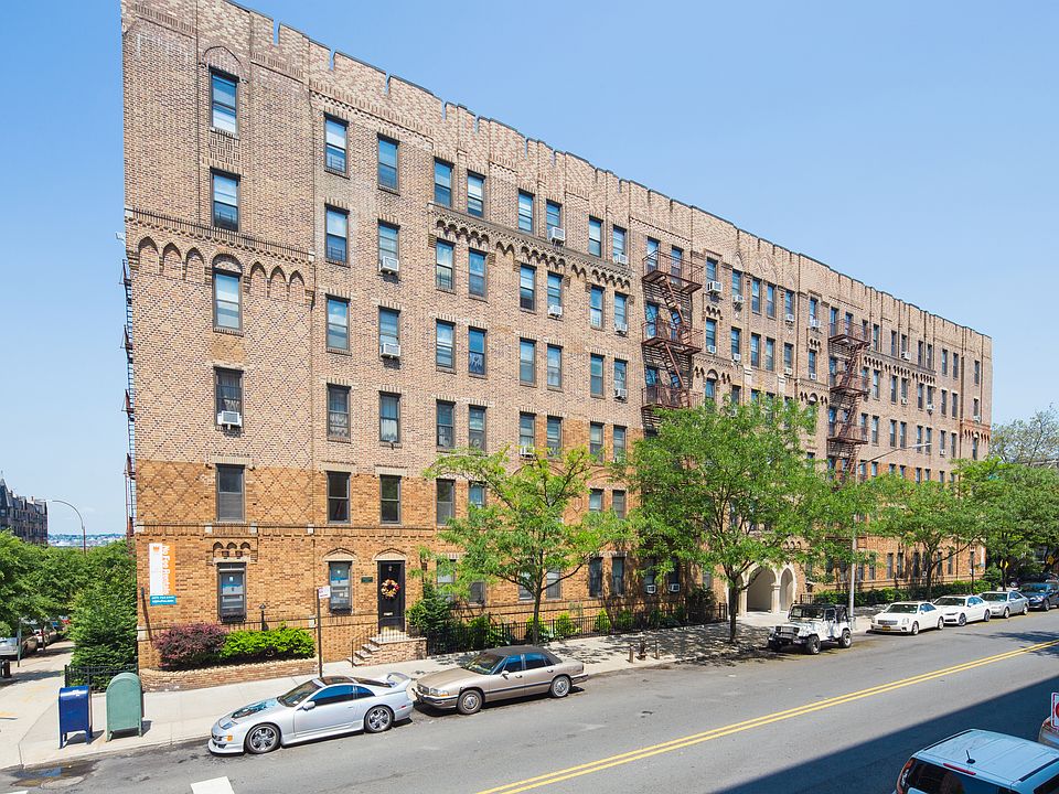 Building Photo 3