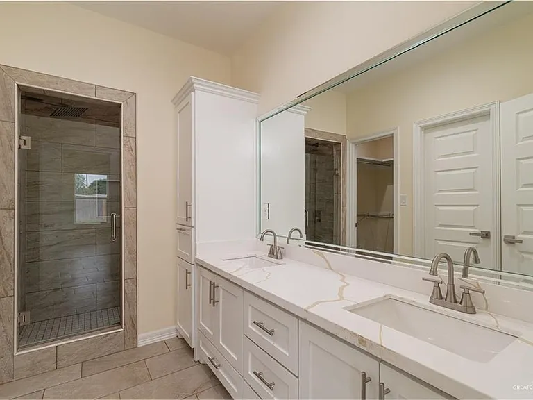 613 Tower Oak Dr — Photo 5