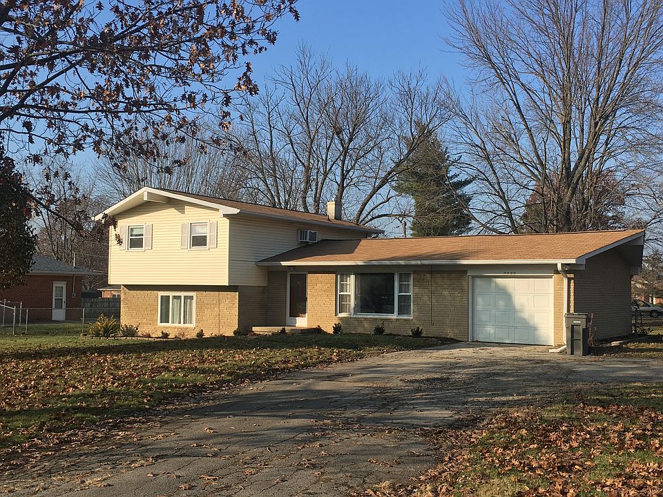 1st image of 2332 Lee Dr