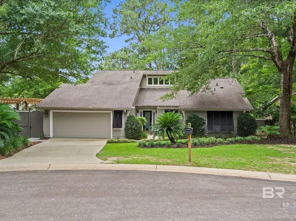 4 Leslie Ct, Fairhope, AL 36532