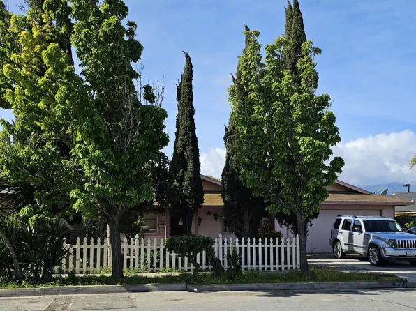 206 Montezuma Dr, Soledad, CA 93960