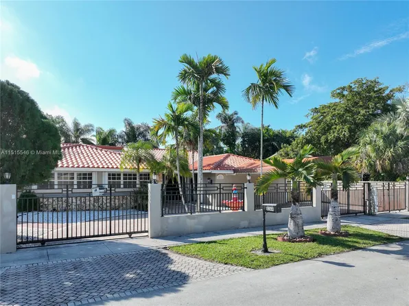 9244 SW 9th Ter, Miami, FL 33174
