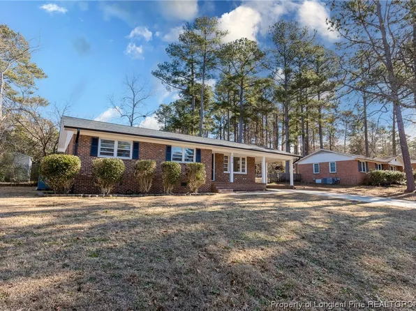 7619 Decatur Dr, Fayetteville, NC 28303