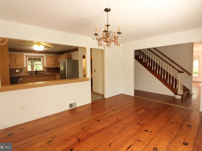 11 Hickory Ln — Photo 12
