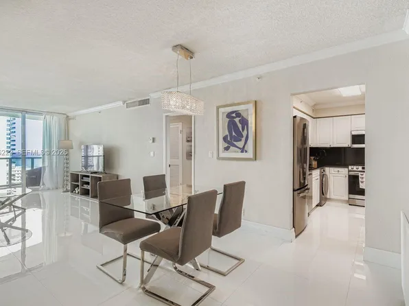 2501 S Ocean Dr, Hollywood, FL