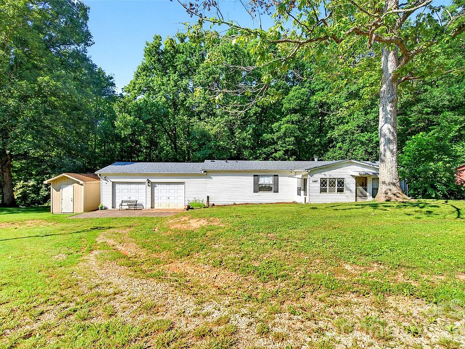 1st image of 967 Moffitt Hill Rd