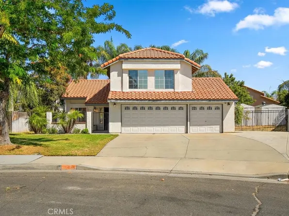 1126 Navarre Dr, Hemet, CA 92543