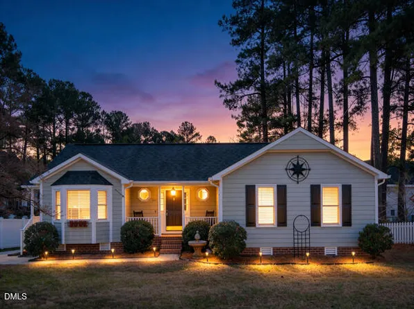 207 Foley Dr, Garner, NC 27529