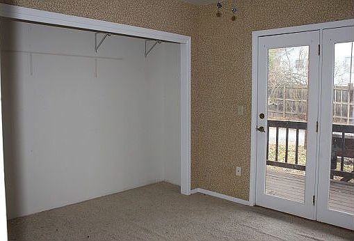 2nd image of 333 Bargers Ct