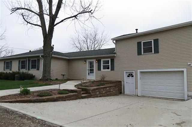 1st image of 3311 W Acres Dr
