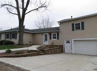 3311 W Acres Dr, New Castle, IN 47362