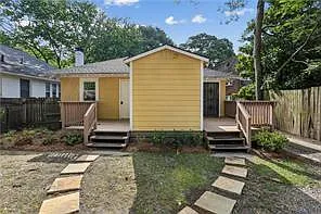 730 W Ponce De Leon Ct NE #1 — Photo 6