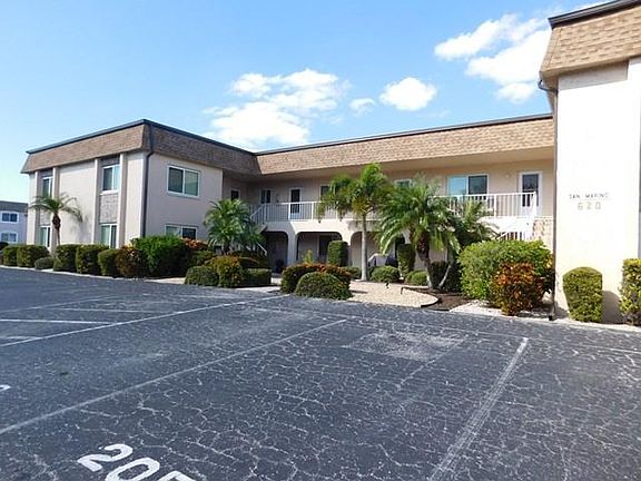 2nd image of 620 Flamingo Dr APT 106
