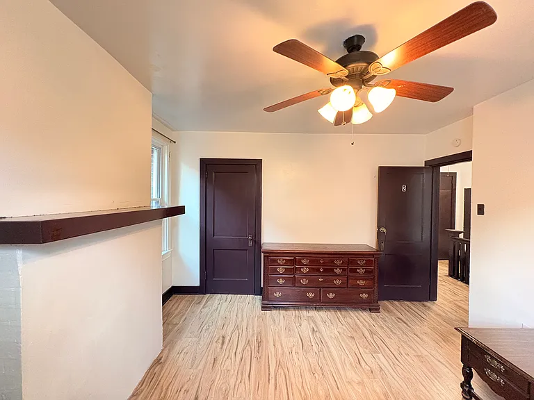 1045 Flemington St — Photo 22