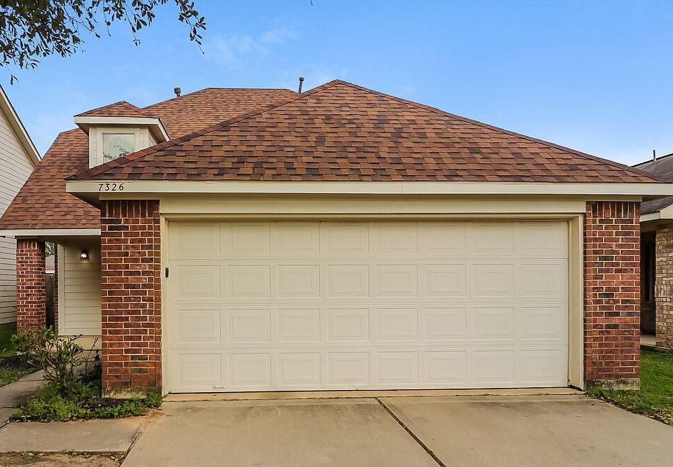 1st image of 7326 Legacy Pines Dr