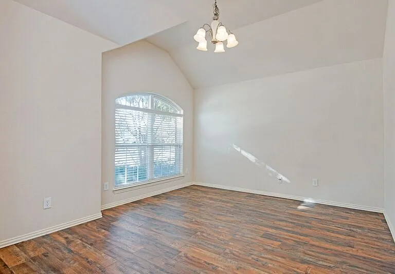 2849 Evening Mist Dr — Photo 2