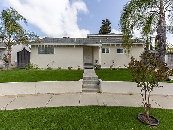 2nd image of 12643 Elkwood St
