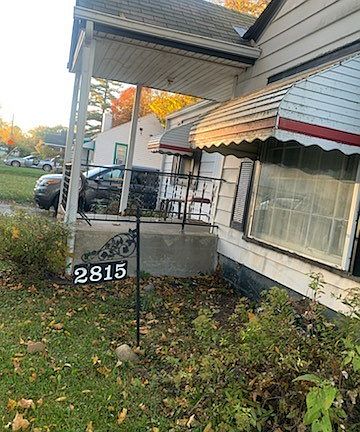 3rd image of 2815 Preston Ave