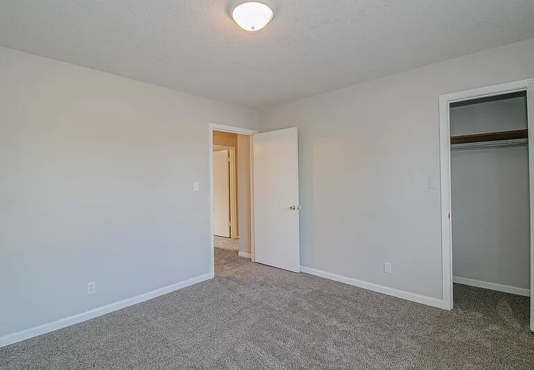 809B Golfview Pl — Photo 17